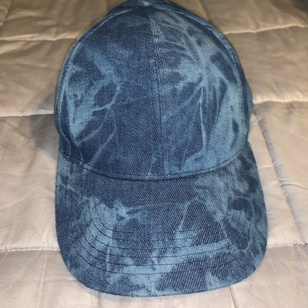 Assorted Baseball Caps - Picture 2 of 7